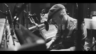 Foy Vance - "Ziggy Looked Me in the Eye" (Acoustic from Blackbird Studios)