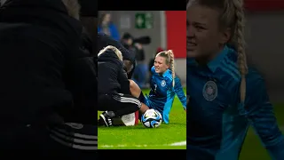 Merle Frohms injury News 🔥⚽️ Vfl Wolfsburg Frauen Mannschaft Fussballerin