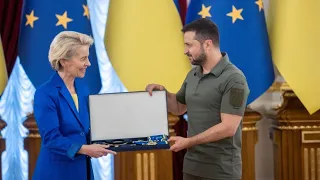 Von der Leyen für Verdienste um die Ukraine geehrt