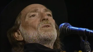 Willie Nelson - "Loving Her Was Easier" [Live from Austin, TX]