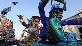 Carnevale Nichelino 2024   Grande sfilata carri allegorici