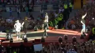 WWAT full concert PART 1 One Direction [Barcelona] [HD]