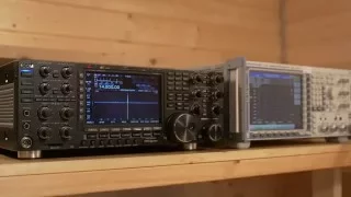 Icom IC-7851 vs IC-7800 Local Oscillator C N Characteristics Comparison