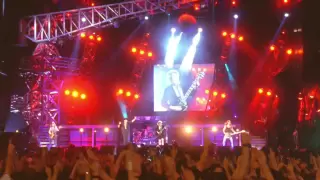 AC/DC - Hard as a Rock (Plaza De Toros De Las Ventas, July 1996)