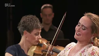 Phenomenal Virtuoso Julia Lezhneva Trills Over her  Range in Porpora's Excruciatingly Difficult Aria