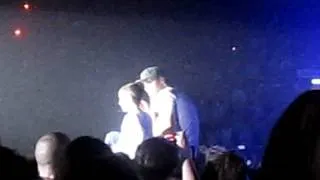 Enrique Iglesias - Stand By Me - Molly & Milly, Birmingham, LG Arena March 26, 2011 Euphoria Tour