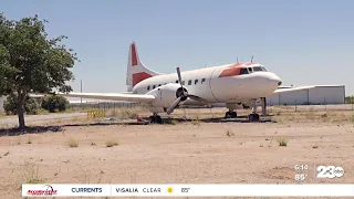 2 groups vie to manage California City Airport