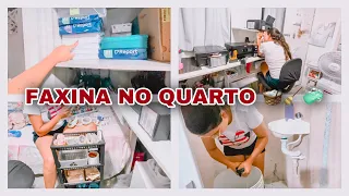 Limpando e Organizando meu QUARTO!🧼🧹🧺