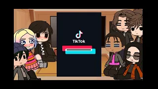 wandinha reagindo a memes do tik tok parte 4