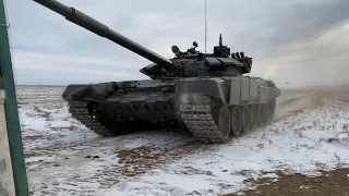 В Бурятии отбирают лучших танкистов для "Танкового биатлона"
