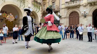 Cercavila fins plaça del Blat - Nou aspecte dels GEGANTS NEGRES de Valls (Festes de Sant Joan 2023)