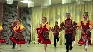 Русские народные танцы! #танцы #народныетанцы #смешныемоменты #приколы