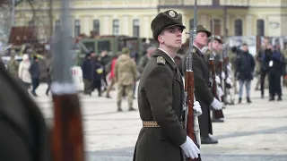 Президент України та Прем’єр-міністр Фінляндії поклали квіти до Стіни пам’яті загиблих за Україну