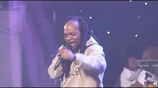 Daddy Lumba performs 'Poison' featuring Shatta Wale and Samini at 'Legends Nite in London'