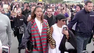 Rihanna treats her mother with a diner on the legendary Eiffel tower in Paris