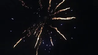Hundred island by platinum Fireworks 16 shots New Year’s Eve Fireworks Philippines 2017-2018