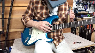 Fender Stratocaster Setup Micro-Tilt Neck Adjustment & Fret Rocker to Fix Fret Buzz