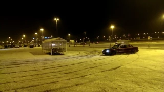 Audi A8 D2 4.2 Quattro sound/snow