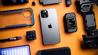 6 Best iPhone Accessories to Make Your Life Easier in 2022