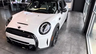 2024 Nanuq White MINI Cooper S 4 Door Hardtop with Iconic Trim