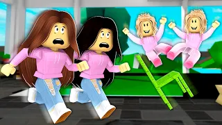 IDENTICAL TWINS Raise IDENTICAL TWINS In Roblox!