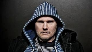 Billy Corgan Is the Bad Kind of Crazy Now