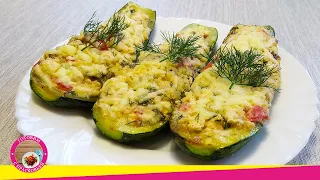 Фаршированные кабачки с курицей и сыром к столу. Ну, очень вкусно!