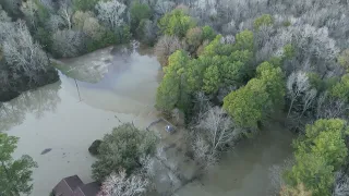 WHISPERING OAKS Flooding on Woodhollow Dr 01/25/2024 video 1