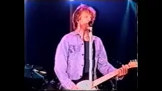 Bon Jovi - Two Story Town (Wembley 2nd night 2000)