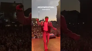 Omar Rudberg performing I'm So Excited at Rix FM Festival in Kalmar