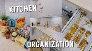 ORGANIZZIAMO LA MIA CUCINA + TOUR!!! | cleotoms