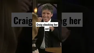 craig Ferguson checking out Mary's boobs