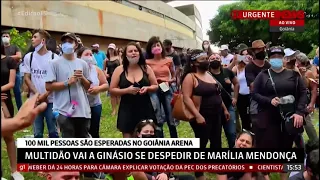 FÃS CANTAM SUCESSO DE MARÍLIA MENDONÇA EM VELÓRIO