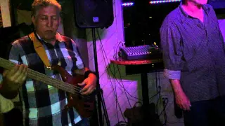 Voodoo Groove - I Wish and Brick House (Live at the Rusty Pelican)