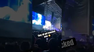 Thousands of Lana Del Rey fans in Mexico collapse after domino effect in audience 😱🇲🇽