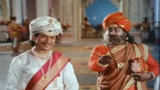 Dr Rajkumar Superhit Scenes | Rajkumar Solved Thoogudeep Srinivas Question | Kannada Best Videos