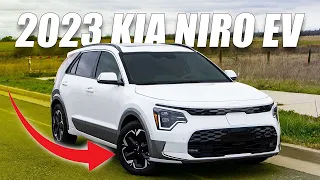 KIA Niro EV review 2023 - NEW Looks and Dope Features.