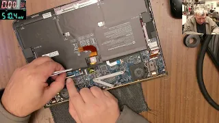 Hp Spectre water damage repair - Blow up screen connector