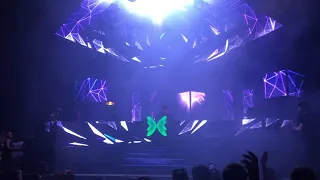 Nicky Romero & Mike Williams ft. Amba Shepherd - Dynamite (@ Green Valley 12/10/19)