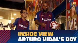 [BEHIND THE SCENES] Arturo Vidal's first 24 hours in Barcelona