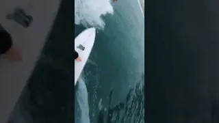 Surfing into the HB Pier 🌊