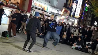 WEDNESDAY. UL. IMPROMPTU DANCE BATTLE. HONGDAE BUSKING.