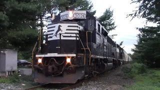 [CP] - The Amazing Sounds of EMD Engines in Action!