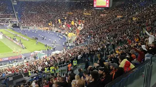 Totti Vs Spalletti: la Curva Sud intona un coro per il Capitano davanti all'ex tecnico giallorosso