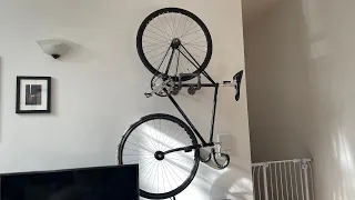 FIXED GEAR NYC | DIY wall bike mount.