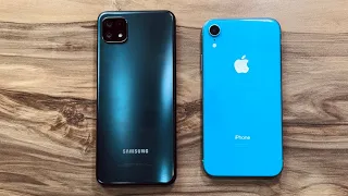 iPhone Xr vs Samsung Galaxy A22 5G