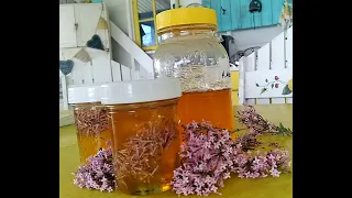 How To Make Lilac Infused Honey