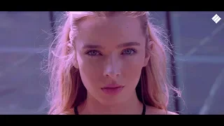 Elia - Give Me Your Love Now (Official Music Video)