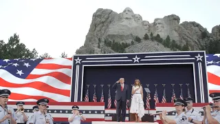 The President and First Lady Visit Mt. Rushmore