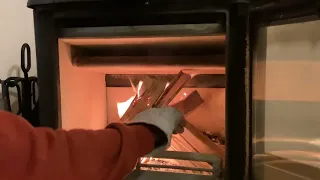 🪵薪ストーブ🪵着火します🔥🔥Wood-burning stove🔥🔥